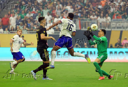 Soccer: Concacaf Gold Cup-Final-Mexico at USA