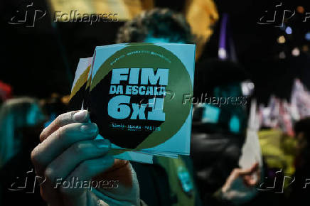 Protesto pela Taxação dos Super-Ricos