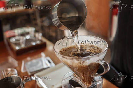 Cafeína tem efeitos benéficos para o cérebro, mas é preciso moderação