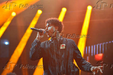 Livinho no último show da noite Fenachim