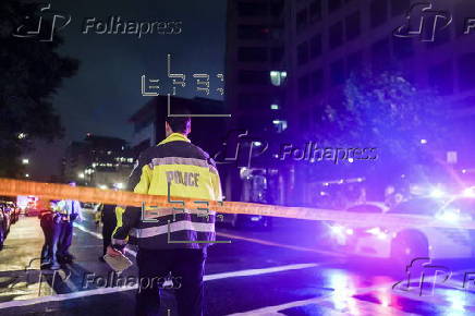Israeli embassy staffers killed near Jewish Museum in Washington DC