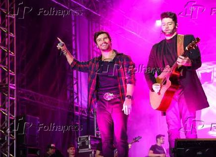 Show dupla Sertaneja Munhoz e Mariano (SP).