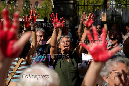 Demonstration in support of Global Sumud Flotilla in front of Israel embassy in Madrid