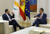 El presidente del Gobierno, Pedro Sánchez, recibe al presidente de Chipre, Nikos Christodoulides.