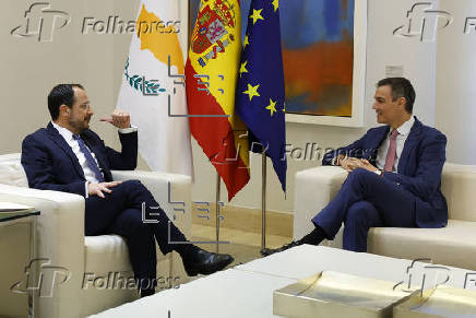 El presidente del Gobierno, Pedro Sánchez, recibe al presidente de Chipre, Nikos Christodoulides.