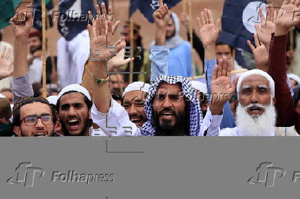 People protest against India in Peshawar