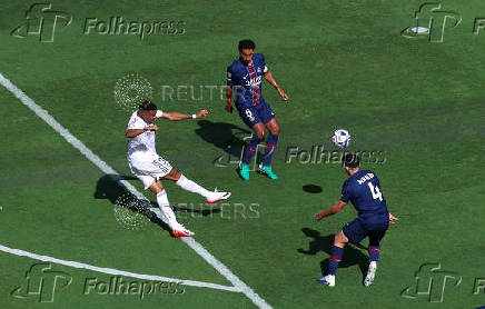FIFA Club World Cup - Semi Final - Paris St Germain v Real Madrid