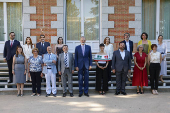 El rey recibe  a los galardonados en la cuarta edición de los Premios Archiletras de la Lengua