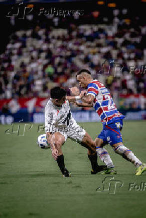 Partida entre Fortaleza e Santos pelo Campeonato Brasileiro