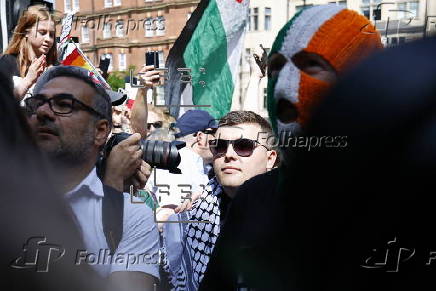 Kneecap member Liam O'Hanna to appear in court charged with terrorism offense