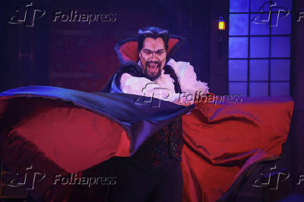 Coletiva apresenta Drácula ? Um Terror de Comédia em SP