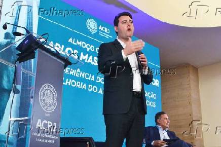 Governador Ratinho Junior na Associação Comercial do Rio de janeiro