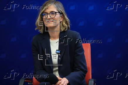 Presidential candidate Magdalena Biejat campaigns in Katowice