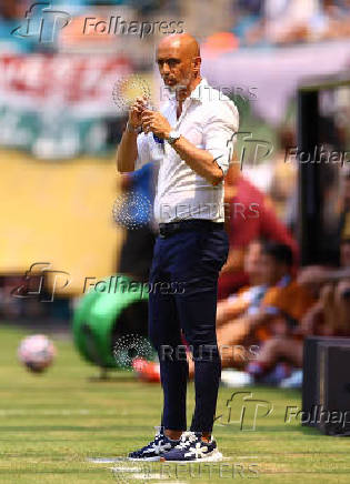 FIFA Club World Cup - Group F - Mamelodi Sundowns v Fluminense