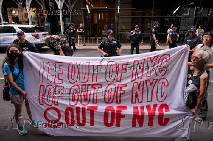 Protest against Palantir and their contract with ICE