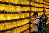 Number of foreign visitors to Japan surpass the 20-million mark in just six months for the first time ever
