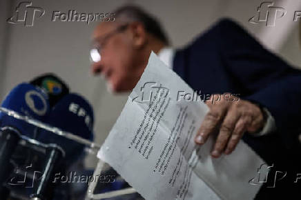 Geraldo Alckmin em coletiva de imprensa no MDIC