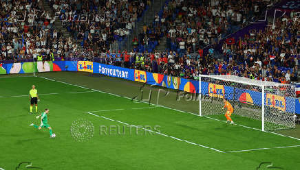 UEFA Women's Euro 2025 - Quarter Final - France v Germany