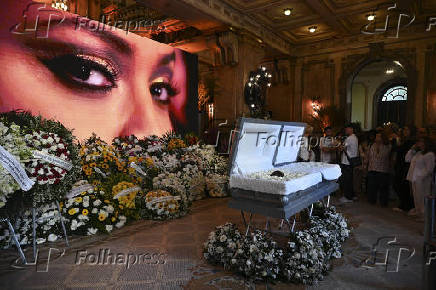 Velório da cantora Preta Gil é realizado no Theatro Municipal (RJ)