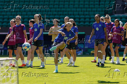 Entrenamiento del FC Barcelona previo a la final de la Liga de Campeones femenina