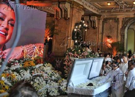 Familiares, amigos e fãs, se despedem da cantora Preta Gil