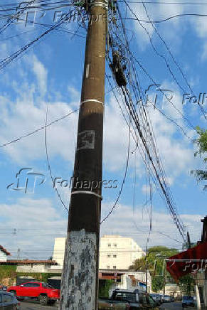 Prefeitura quer aumentar multa para fios soltos e emaranhados