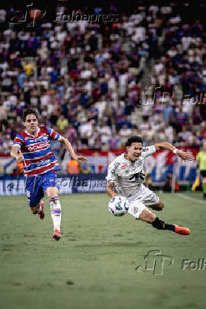 Partida entre Fortaleza e Santos pelo Campeonato Brasileiro