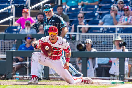 NCAA Baseball: College World Series-Coastal Carolina v Louisville