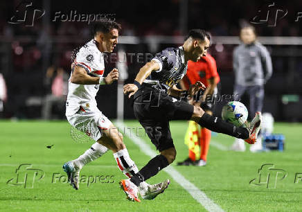 Copa Libertadores - Group Stage - Sao Paulo v Libertad