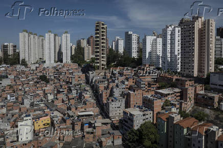 Prédios da região da Av. Giovanni Gronchi, no Morumbi, em torno de Paraisópolis 