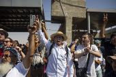 Egipto interrumpe el paso de activistas rumbo a Rafah a pocos kilómetros de El Cairo