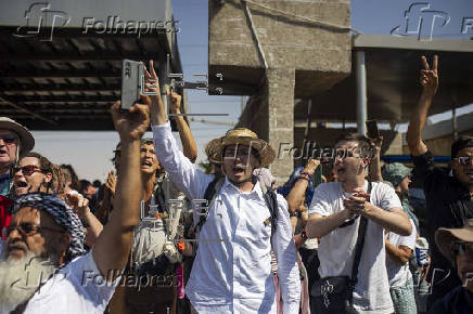 Egipto interrumpe el paso de activistas rumbo a Rafah a pocos kilómetros de El Cairo