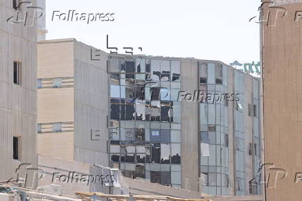 Israeli PM Netanyahu visits Soroka hospital following Iranian strike