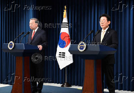 South Korean President Lee Jae Myung meets General Secretary of the Communist Party of Vietnam To Lam in Seoul