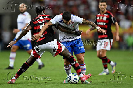 Partida entre Flamengo e Fortaleza válida pelo Campeonato Brasileiro 2025.