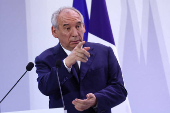 FILE PHOTO: French PM Bayrou presents the main elements of his 2026 budget