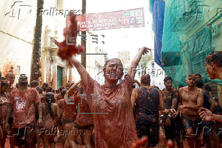 22.000 personas participan en la Tomatina de Buñol
