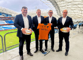 Rugby-Wallabies coach Schmidt extend reigns, Kiss confirmed as successor