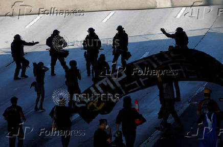 Protest following multiple detentions in downtown Los Angeles
