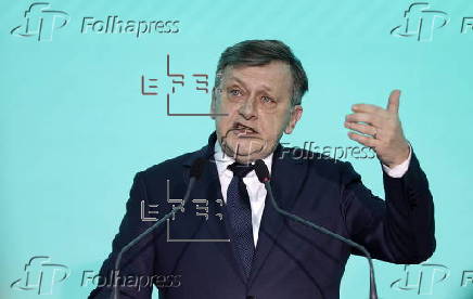 Romania's ruling coalition's presidential candidate Antonescu launches campaign program