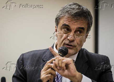 José Eduardo Cardozo em lançamento de livro em São Paulo