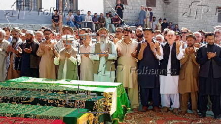 Mass funeral of 8 volunteers killed in a landslide near the Chinese border in Gilgit