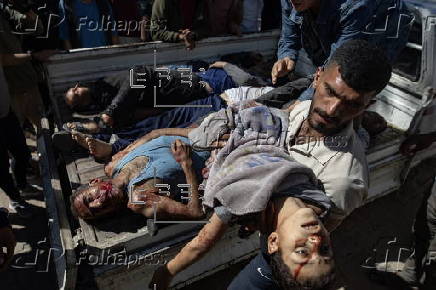 Over 25 killed in Israeli airstrike on restaurant, market in Gaza
