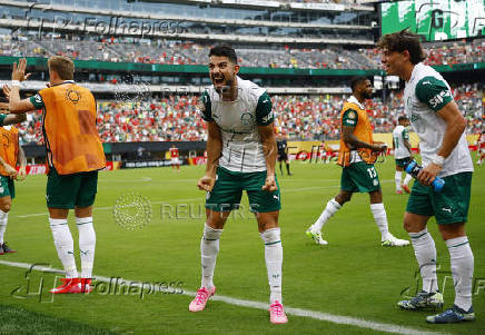 FIFA Club World Cup - Group A - Palmeiras v Al Ahly