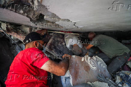Aftermath of overnight Israeli strikes, in Gaza City