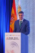 Sánchez asiste al Encuentro Empresarial Uruguay-España en Montevideo