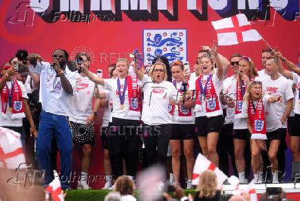 Homecoming Victory Parade on the Mall, London