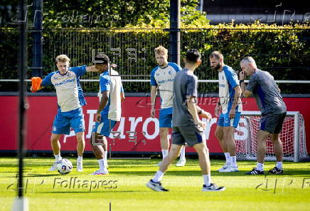 UEFA Champions League third qualifying round - MD-1: Fenerbahce vs Feyenoord