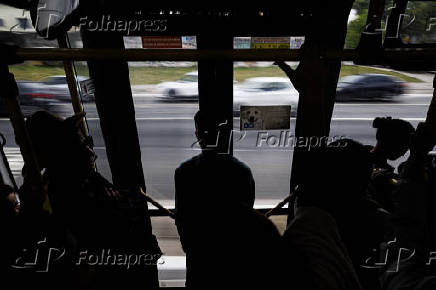 Ônibus em trajeto do Terminal Capelinha, na zona sul da capital