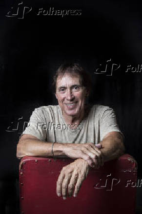 Retrato do cantor e compositor Odair José